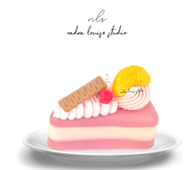 Ready Made Raspberry Vanilla Scented Slice Cake Candle